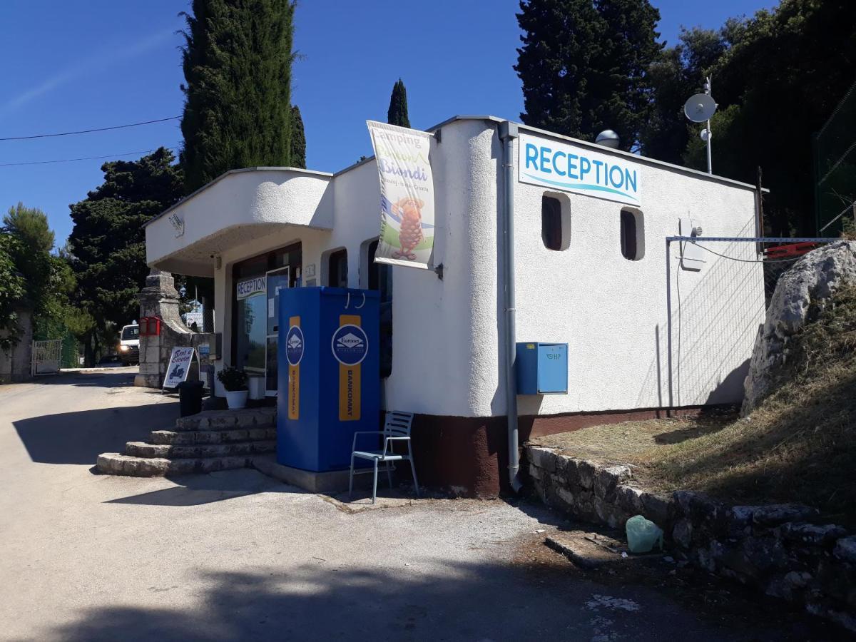Mobile Home Lidano, Kamp Porton Biondi Rovinj Exterior foto
